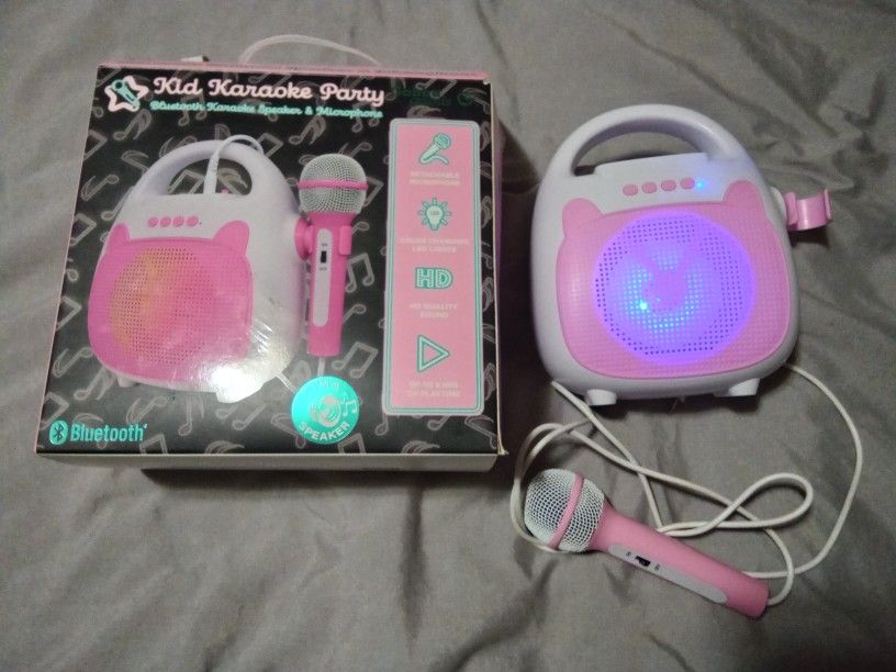 Kids Bluetooth Karaoke Machine And Speaker