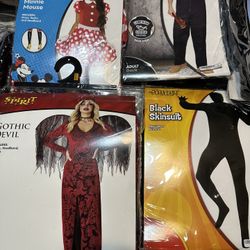 Halloween 🎃 Costumes