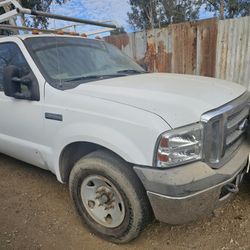 FORD TRUCK FOR PARTS