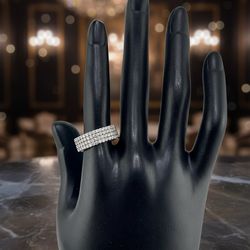 14 karat white gold diamond 4 row band