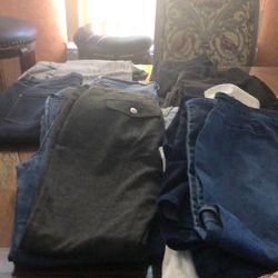 Young Women’s And Women’s Size 2 To 16 Pants Blowout Sale