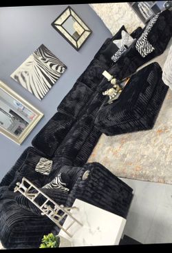✨️XL Sectional Sofas✨️ Furniture Queen Bedrooms, Dining Avail