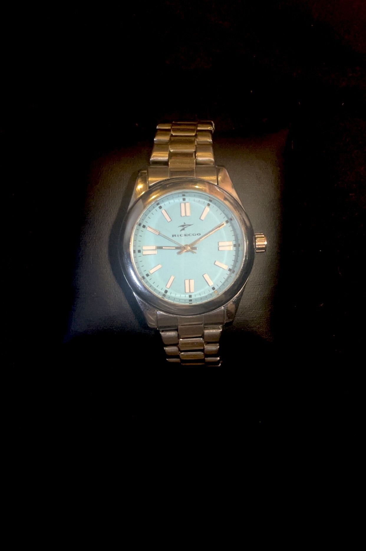 brand new sky blue dial analog watch