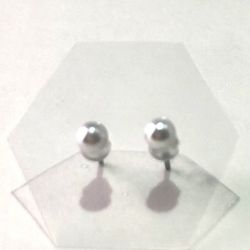 3mm Pearl Studs