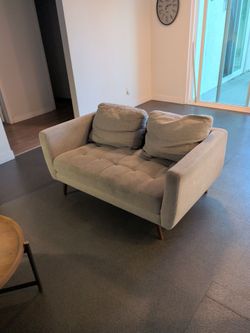 Love seat