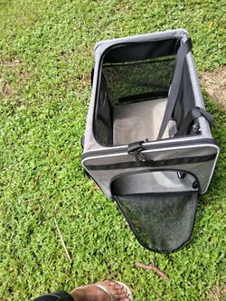 Animal carriage for dogs are cat