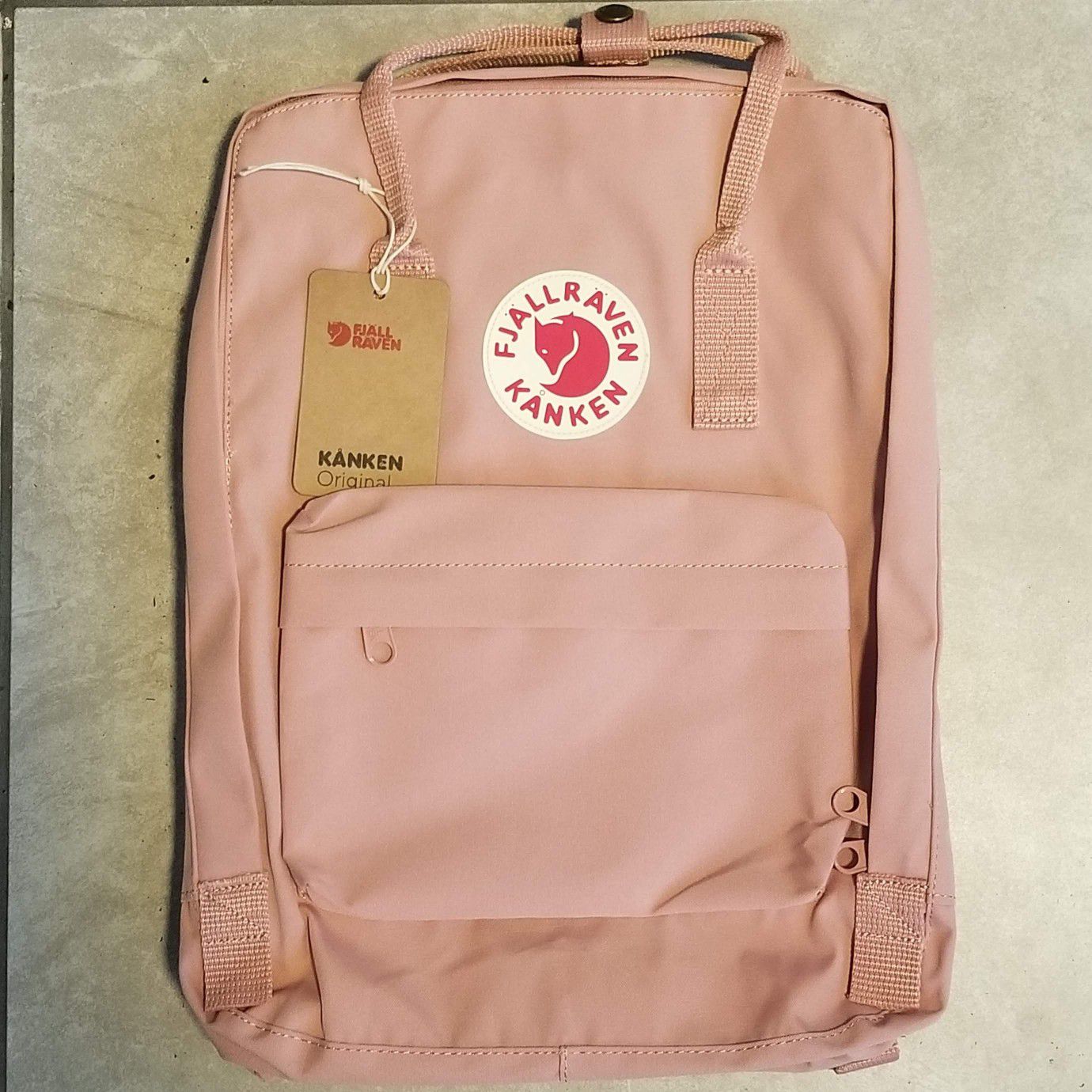 BRAND NEW PINK FJALLRAVEN KANKEN BACKPACK CLASSIC 16L WITH TAGS