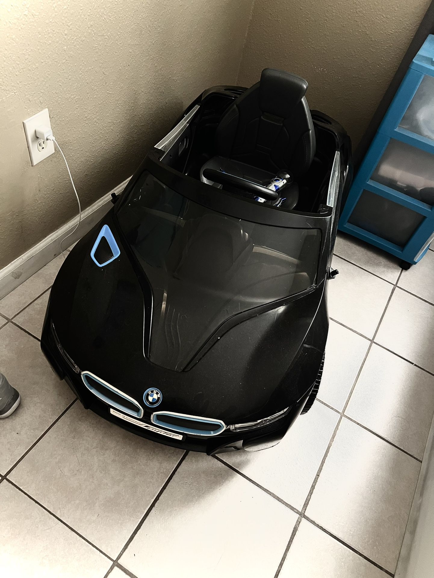 BMW Electric ⚡️ 12v Battery Car / With Charger And MP3 Speakers 🔊