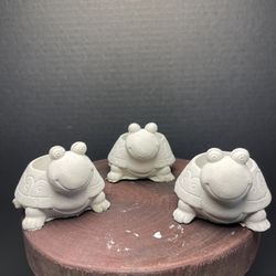 Small Cement Turtle Pots-Concrete Turtles Planters($10 set of 3)
