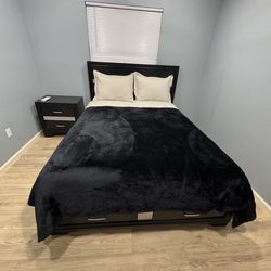 Queen bed furniture with box