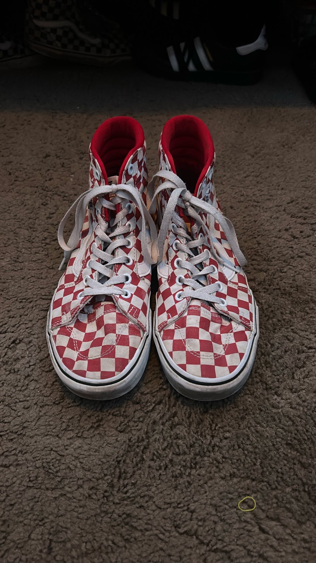 9.5 newly worn red checkered high top vans