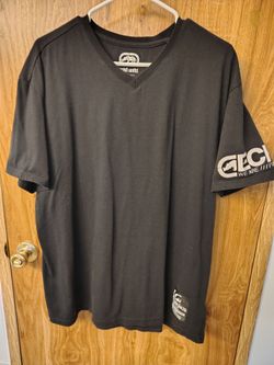 Ecko Unltd Black V-Neck T-Shirt