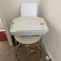Printer ..HP Desk Jet 2700 Series 
