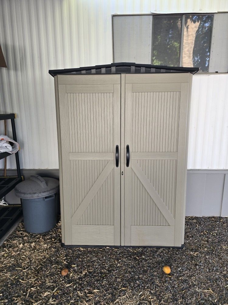 Shed