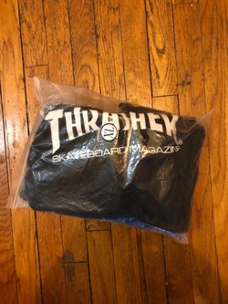 Thrasher skateboard magazine size L