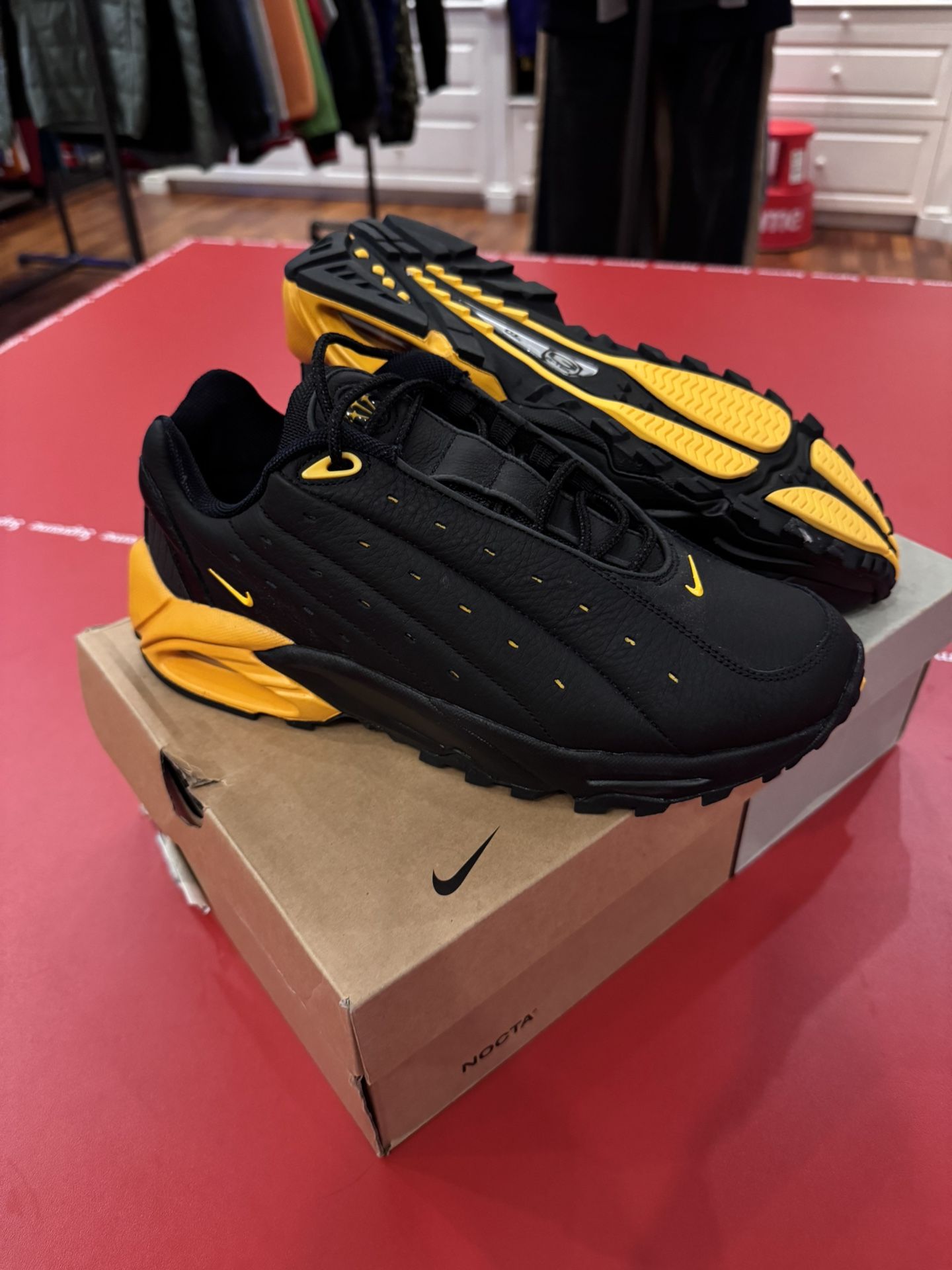 Nocta Step Air Terra Shoes Size 9.5M 11W