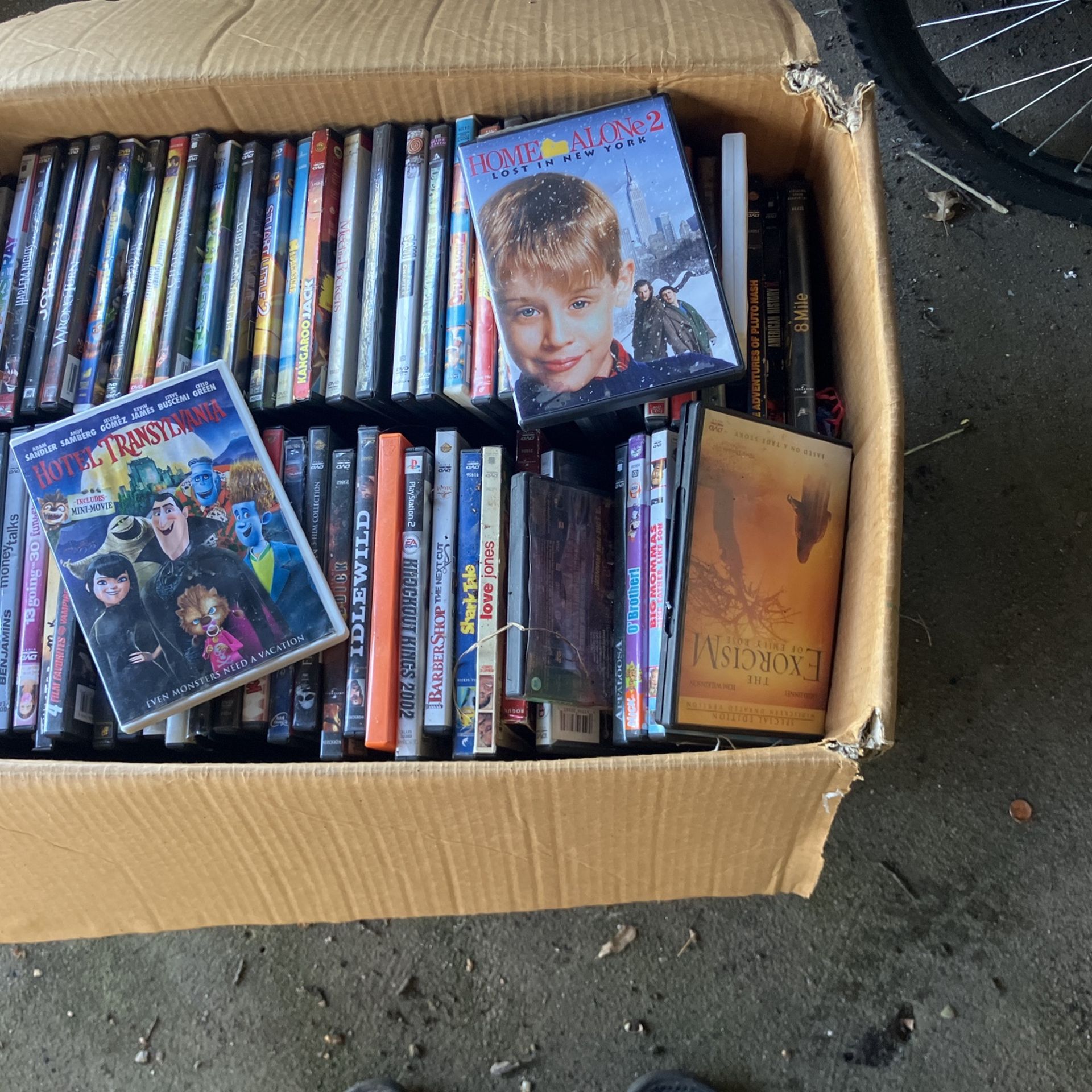 Classical DVDs 60$
