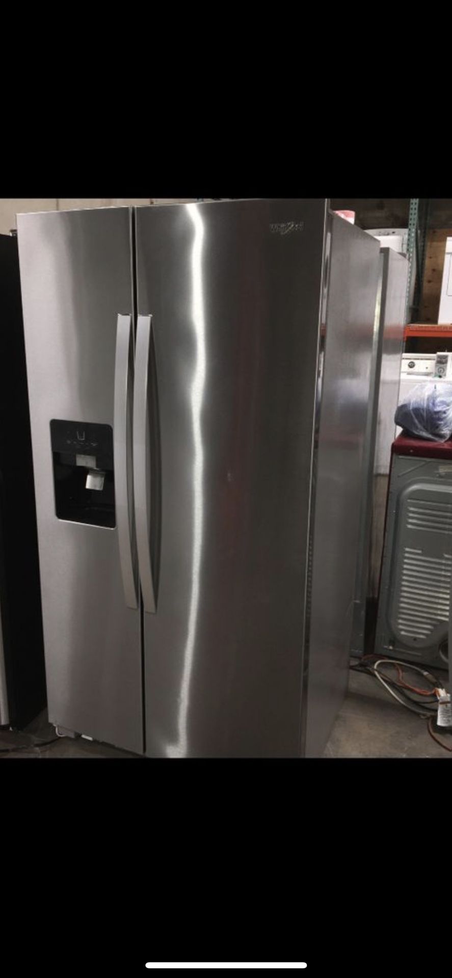 WHIRLPOOL STAINLESS STEEL REFRIGERATOR ICE AND WATER MAKER