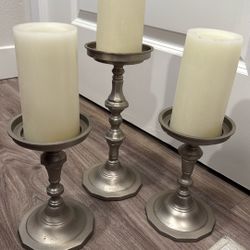3 Candle Holders 