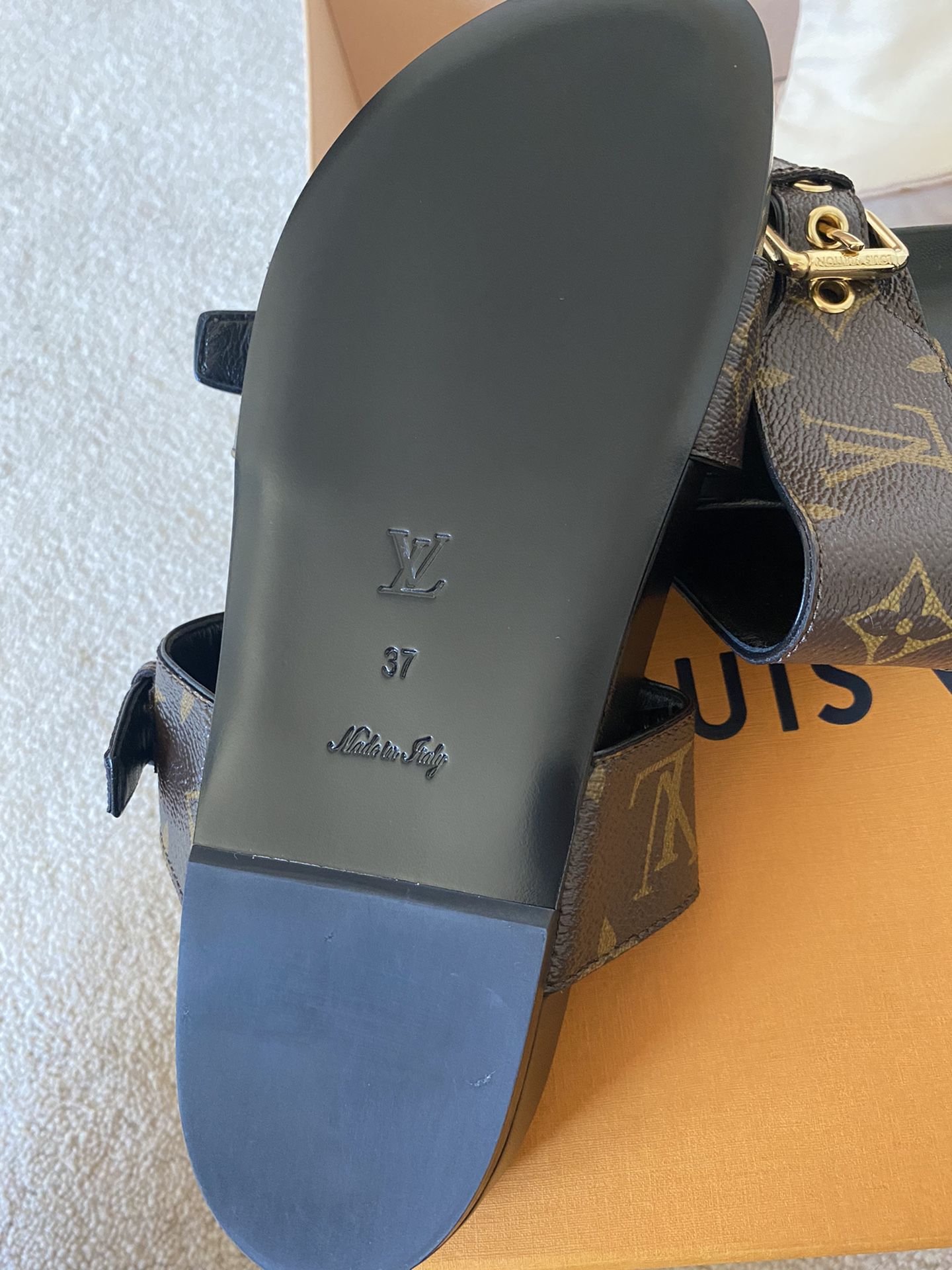 Louis Vuitton Brown Monogram Leather Bom Dia Flat Slides Size 37