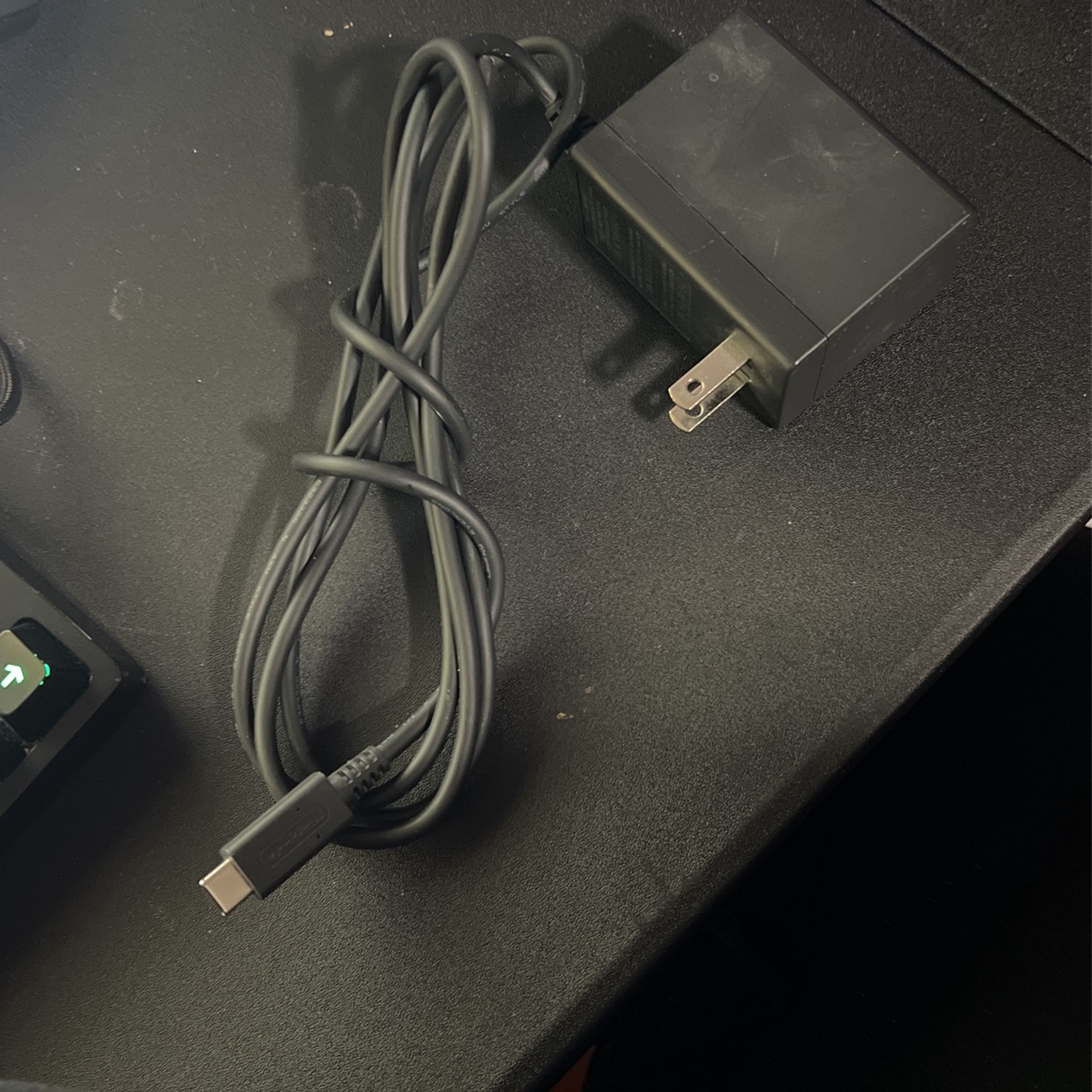 Nintendo Switch Adapter