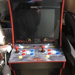 Mortal Kombat Arcade Game