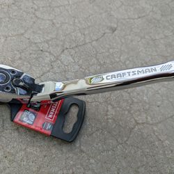 Craftsman 3/8" DR. Flex Head

Ratchet