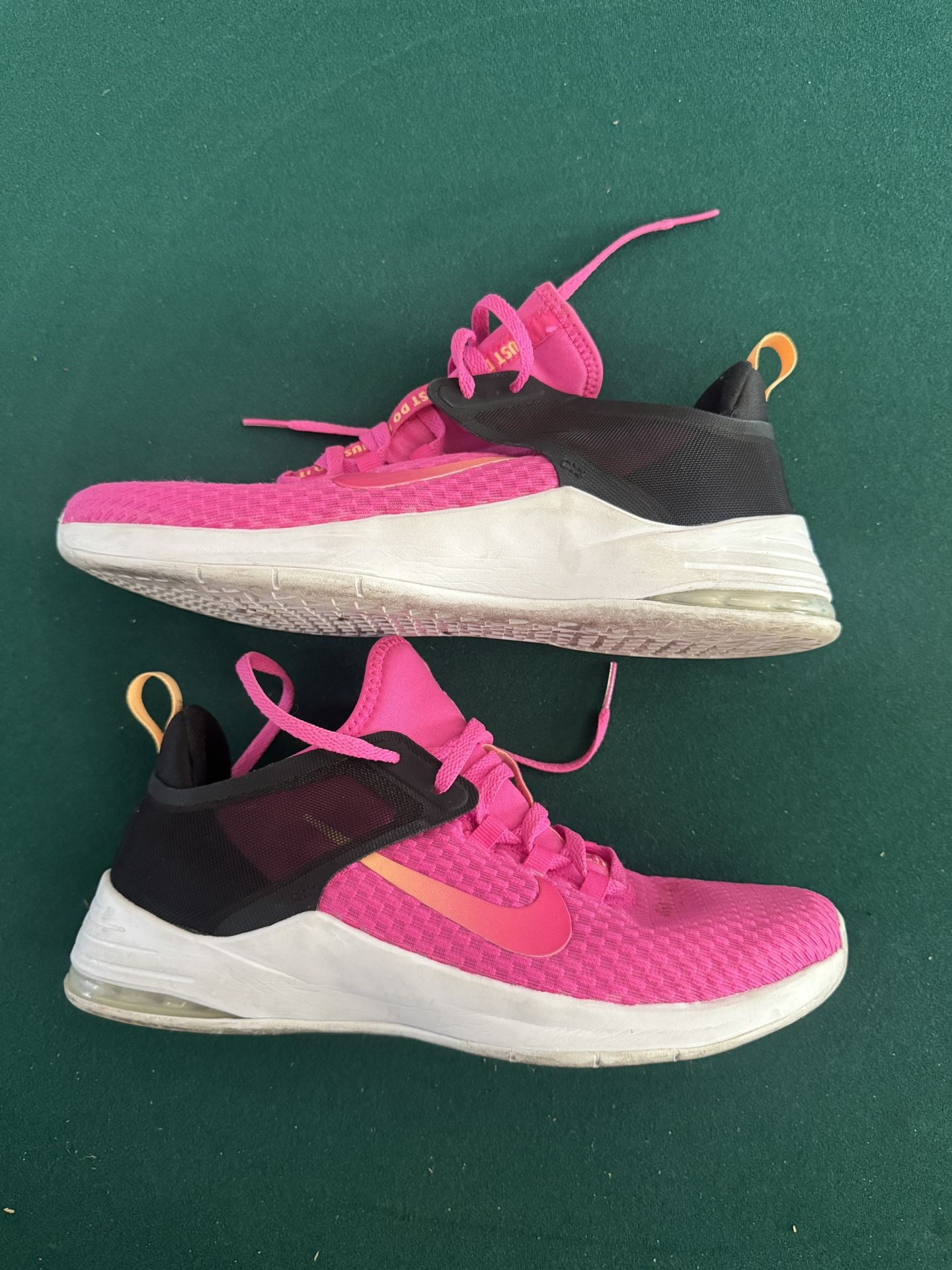 Nike Air Max Pink “Just Do It” Sneakers Women’s Size 10