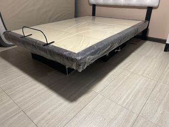 Adjustable Queen Base/ Ajustable Queen Base