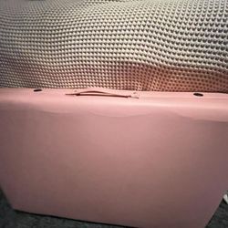 Massage Table 