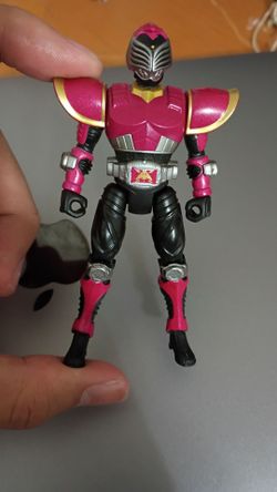 Kamen Rider Raia figure