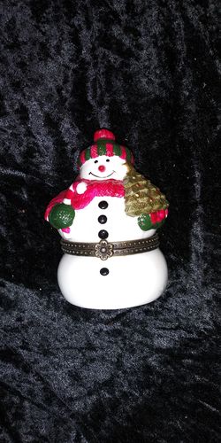 Snowman Musicbox Figurine