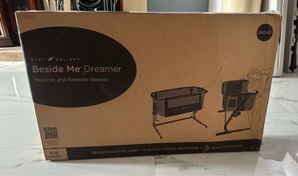 Baby Delight Beside Me Dreamer- Bassinet & Bedside sleeper