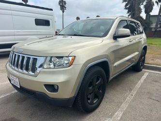 Gran Cherokee Laredo