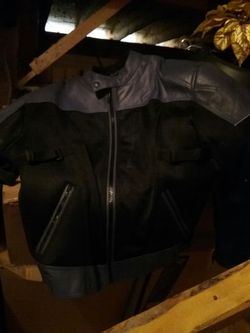Motorcycle jacket with pads size xl