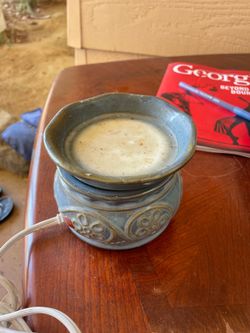 Ceramic electric wax warmer