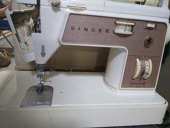 Singer Sewing Machine