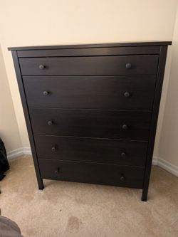 IKEA Dresser with 5 Drawers