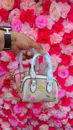 Mini coach crossbody bags