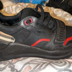 Burberry Mens 9.5