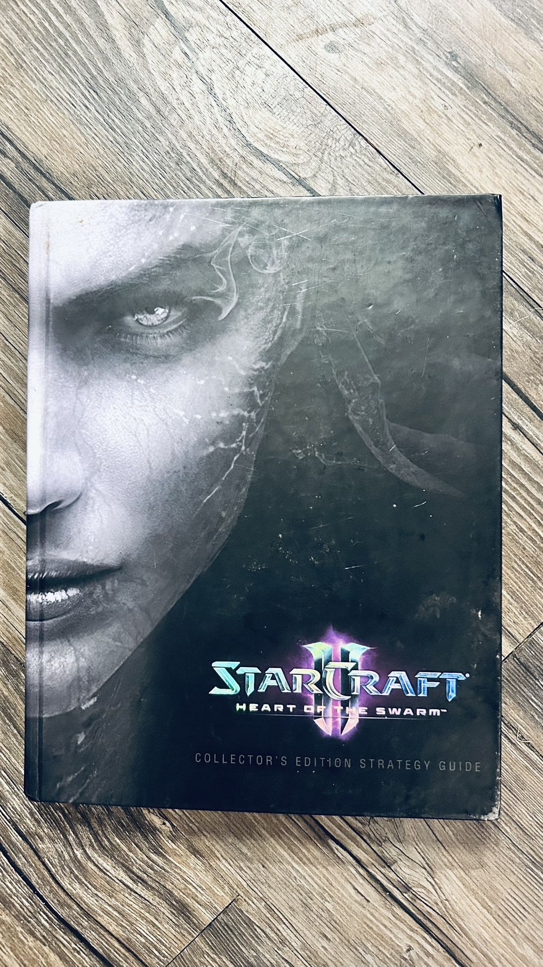 Collectors Edition Starcraft Heart Of The Swarm Strategy Guide