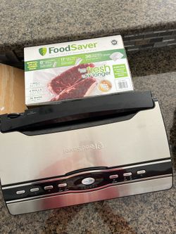 Excellent Food Saver Vacuum Sealer with Food Storage Bags