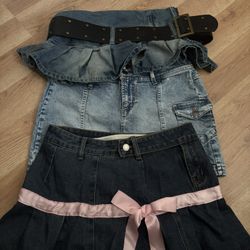 Bundle of 3 size Small Y2K-style denim mini skirts