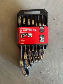 Craftsman  metric flexhead wrenches. New