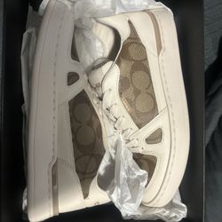 Coach shoes size 6.5 women