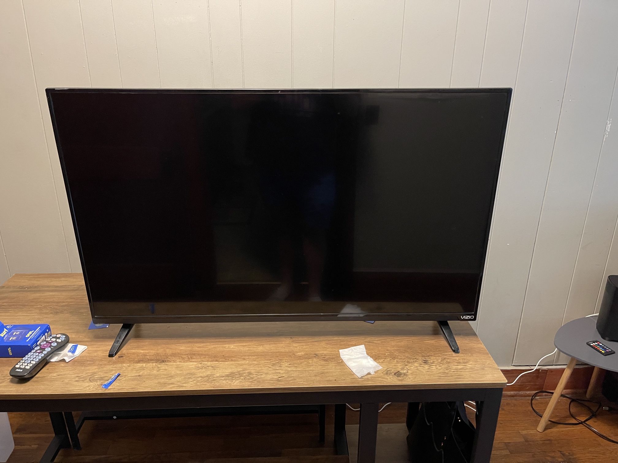 Vizio 42 Inch Flat Screen Tv