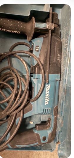 Makita tool