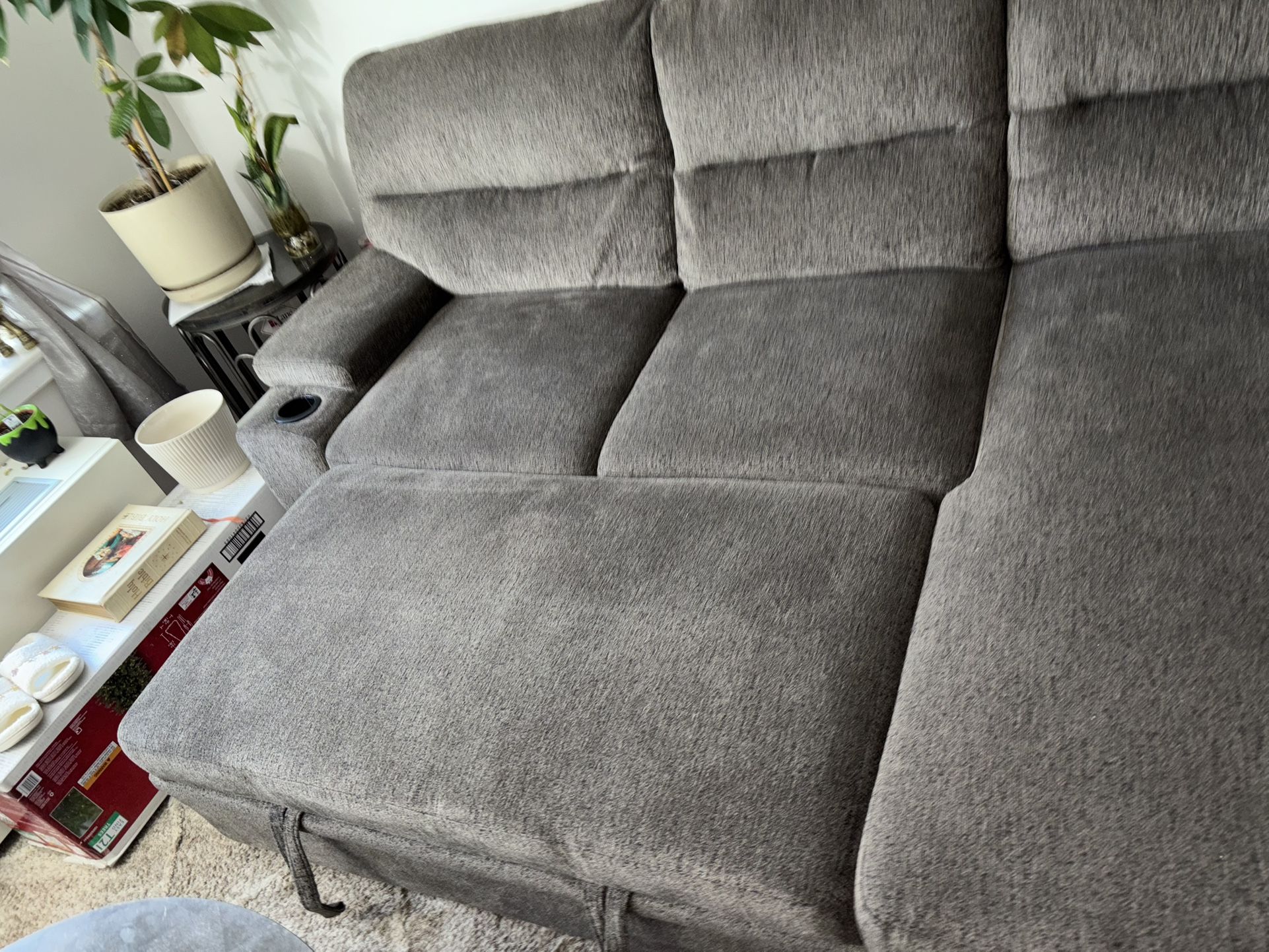 FUTON L SECTIONAL WITH STORAGE