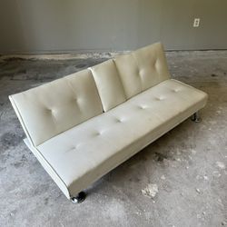 White Couch/Futon