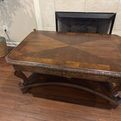 Solid Wood Coffee Table & End Table – Matching Set